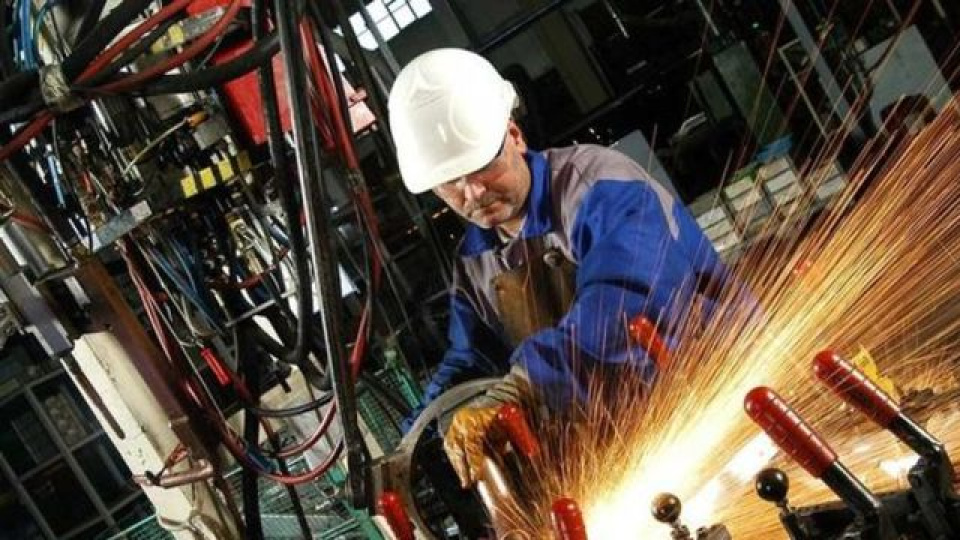 Reel sektör güveni Mart’ta geriledi