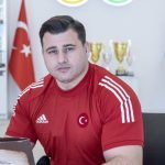 Rıza Kayaalp, “geçmişe yolculuk” yaptı