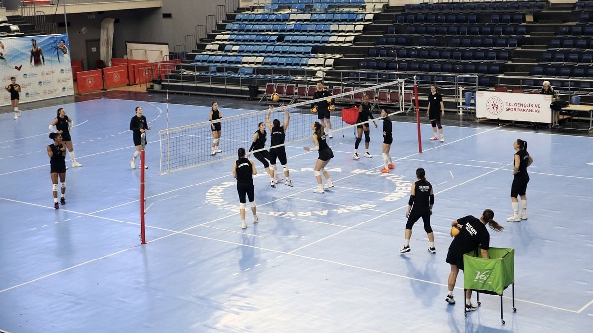 Sakarya Voleybol, Sultanlar Ligi’ne çok yakın