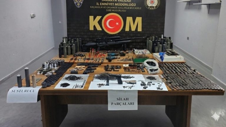 Sakarya’da evden silah imalathanesi çıktı: DEAŞ bağlantılı 2 şüpheli tutuklandı