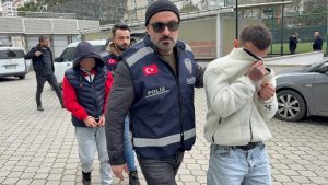 Samsun’da alıkonulduğunu söyleyen 16 yaşındaki kız polis operasyonuyla kurtarıldı