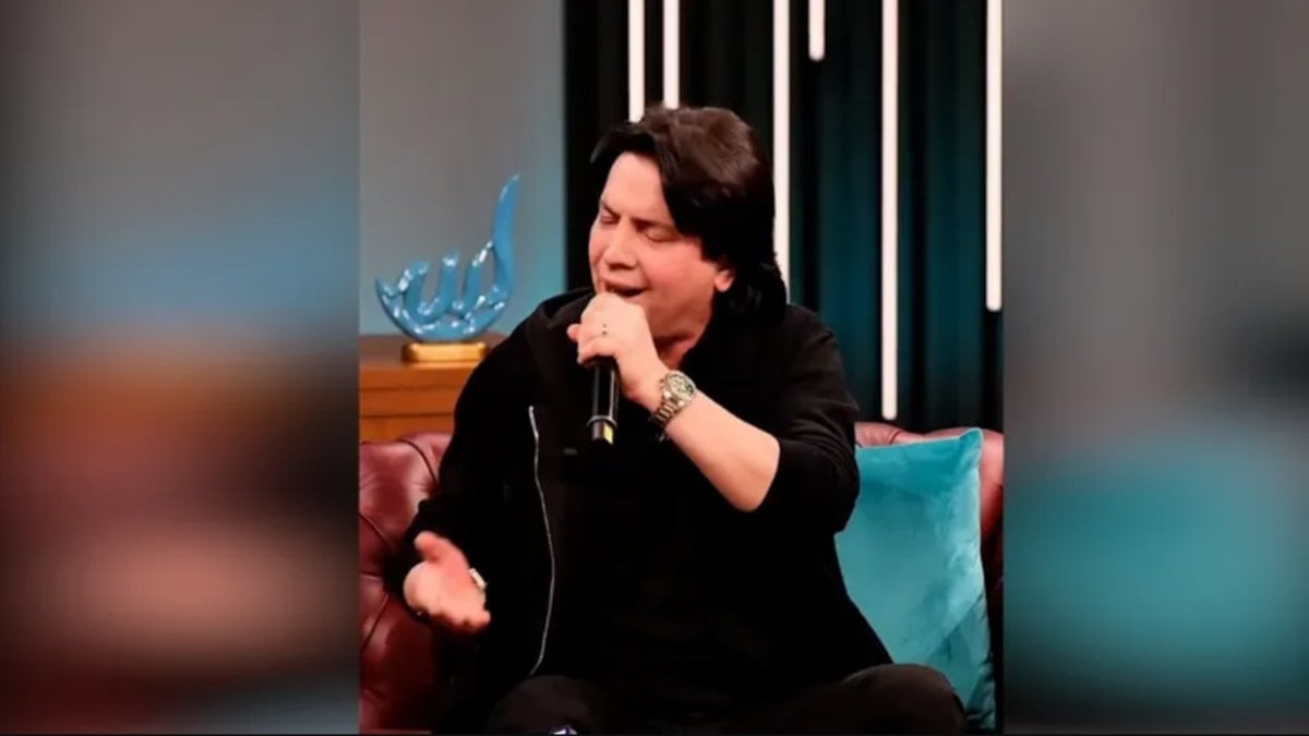 Şarkıcı Murat Başaran’dan ‘Kabe’de Hacılar’ performansı geldi