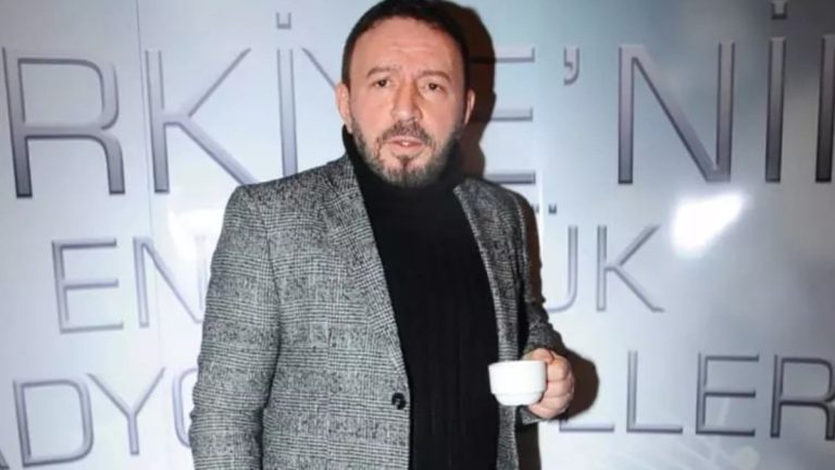Şarkıcı Mustafa Topaloğlu’nu kızdırdılar! Sahneyi terk etti