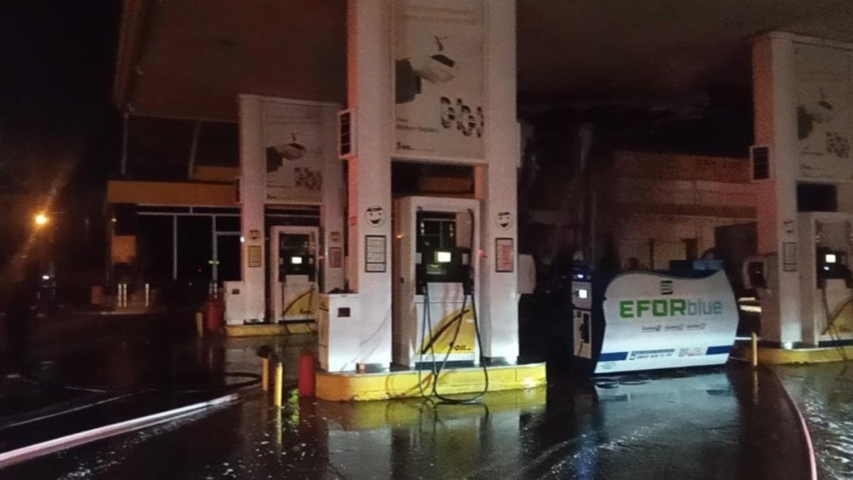 Siirt’te akaryakıt istasyonunda yangın