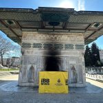 Tarihi Tophane Çeşmesi, yakılarak tahrip edildi