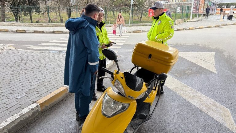 Tekirdağ’da durdurulan motosikletlinin ilginç savunması dikkat çekti