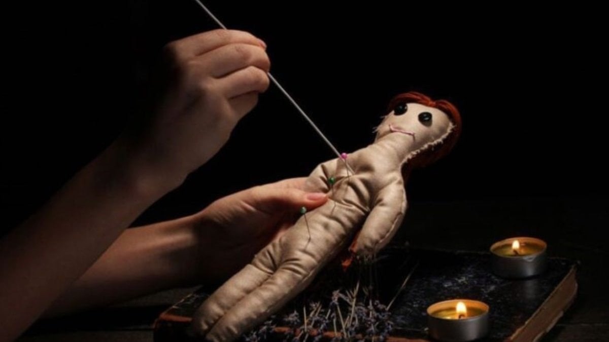 Trabzon’da kız arkadaşına büyü yaptırmak istedi: 500 bin lira dolandırıldı