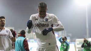 Trabzonspor, Eyüpspor’u tek golle geçti
