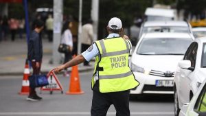 Trafik Kanunu’ndaki yeni düzenlemeler için tanınan süre 1 Nisan’da doluyor