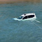 Tunceli’de otomobil, köprüden Munzur Çayı’na düştü