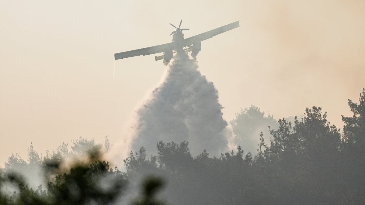 Türkiye, orman yangınlarıyla mücadelede araç sayısını artırıyor