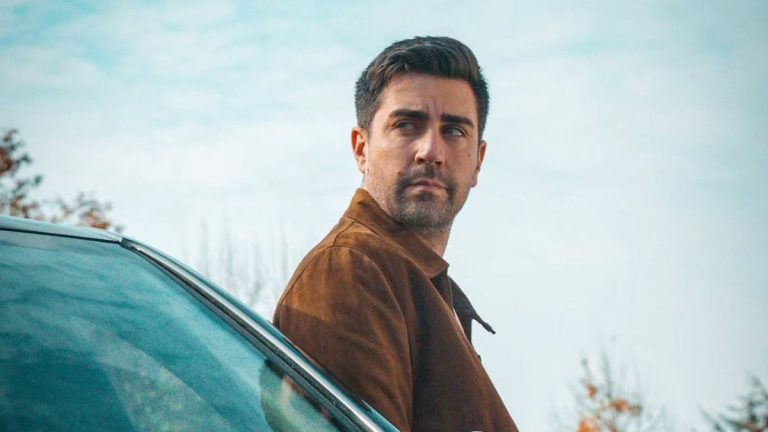 Yaş farkı olay olmuştu! Oyuncu Çağlar Ertuğrul partner tartışmasıyla ilgili konuştu