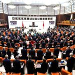 Yeni kanun teklifi Meclis’te: Alkolü teşvik edici görsel ve yazılar iş yerlerinden kaldırılacak