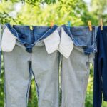 Yıkamadan önce kıyafetleri ters çevirmenin sırrı buymuş