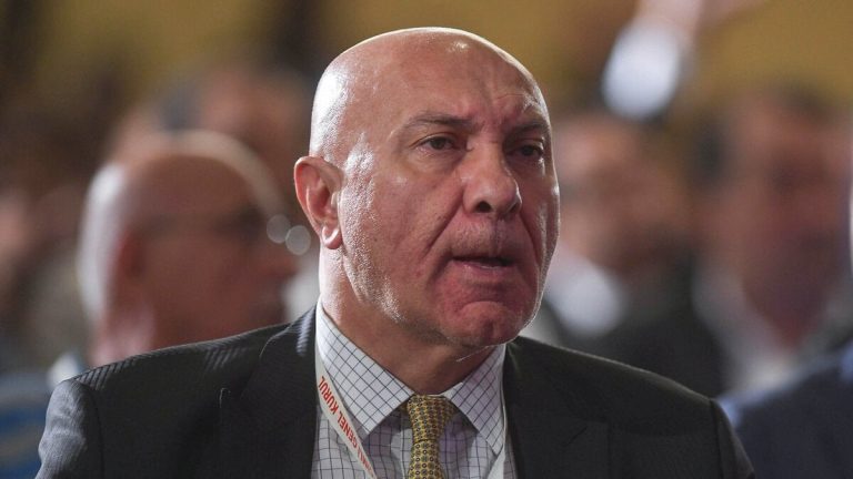 Yüksel Yıldırım: Galatasaray klasik! Avrupa’da oynuyor