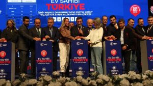 Yüzyılın Konut Projesi kapsamında İzmir’de 21 bin konutun hak sahipleri belirlendi