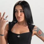 Zanzibar’a gitti! Melek Mosso’dan bikinili pozlar