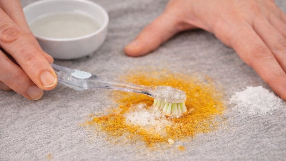 Zerdeçal lekeleri artık sorun değil: İşte çözümü