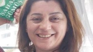 Zonguldak’ta spor yaparken kalp krizi geçirip ölen hemşire son yolculuğuna uğurlandı