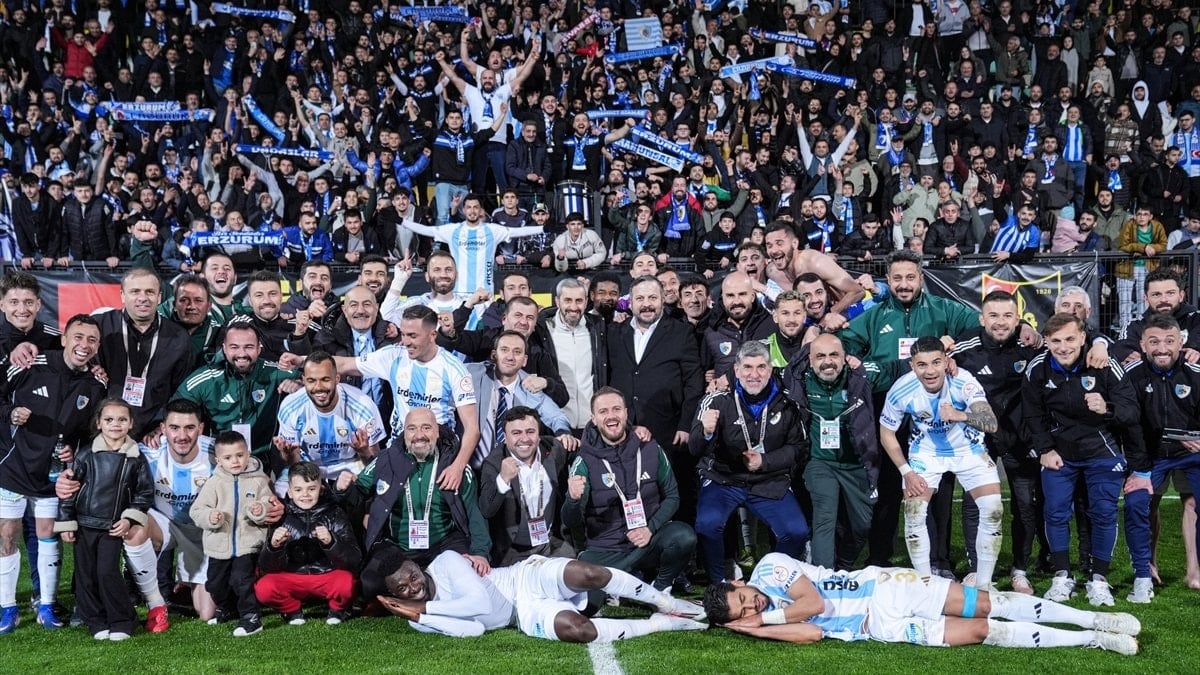 1. Lig’in lideri Erzurumspor FK, Süper Lig için gün sayıyor