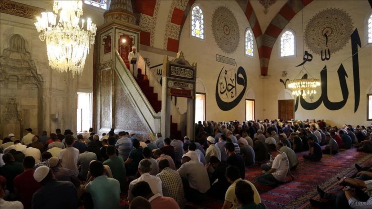 10 Nisan cuma hutbesi yayınlandı: Kardeşlik ve birik mesajı