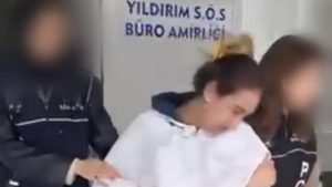 108 yıl hapis cezası bulunan firari kadın Bursa’da yakalandı