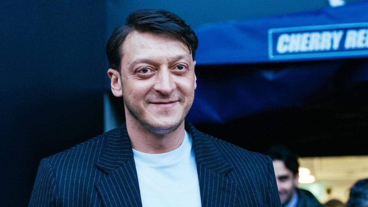 3 çocuk babası Mesut Özil’den yeni yardım planı! Yürekleri ısıttı