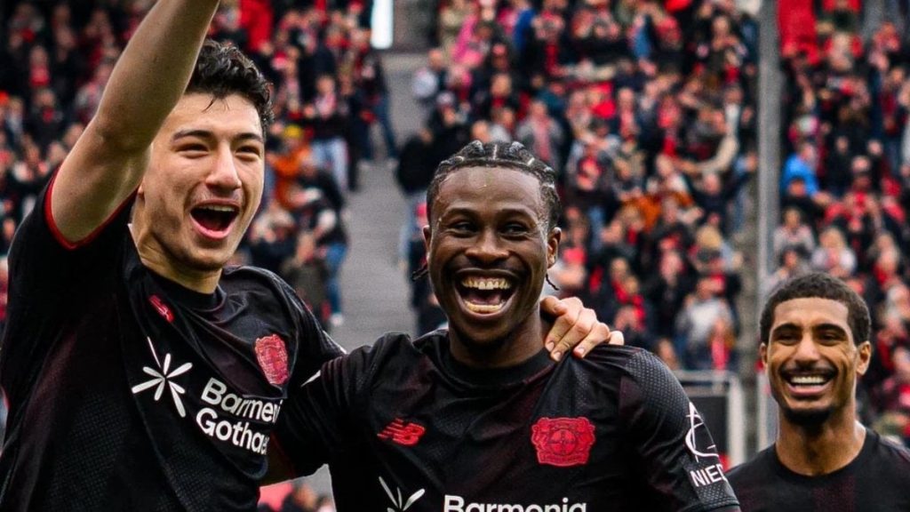 9 gollü maçta Bayer Leverkusen, Wolfsburg’u devirdi