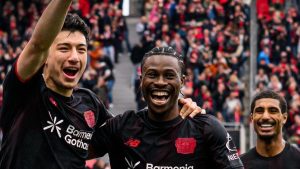 9 gollü maçta Bayer Leverkusen, Wolfsburg’u devirdi