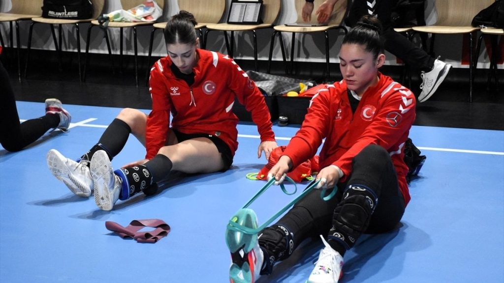 A Milli Kadın Hentbol Takımı, Macaristan mücadelesine odaklandı