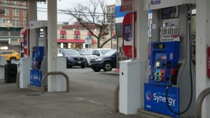 ABD Enerji Bakanı’ndan akaryakıt fiyatları uyarısı