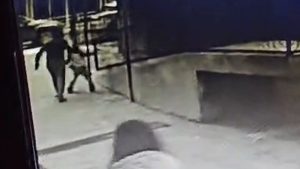 Afyonkarahisar’da 9 yaşındaki çocuğu darbeden şahıs serbest bırakıldı