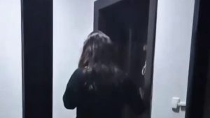 Aksaray’da komşusuyla kocasını bastı