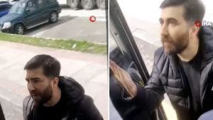 Ankara’da halk otobüsünde kavga: Hem yolcuya hem şoföre saldırdı