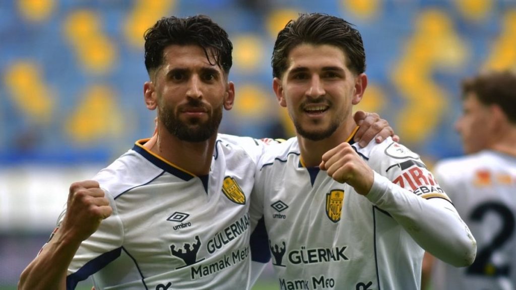 Ankaragücü, Bucaspor 1928’i tek golle geçti
