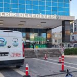 Antalya Serik Belediye binasına av tüfeğiyle ateş açıldı