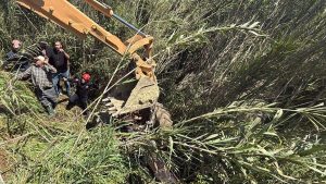 Antalya’da bahçede devrilen traktörün altında kalan emekli polis hayatını kaybetti
