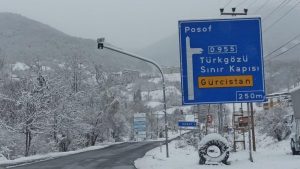 Ardahan’da Ilgar Geçidi ulaşıma kapandı