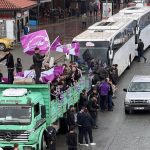 Artvin’de taraftarlar amatör maça kamyon kasasında gitti: O anlar kamerada