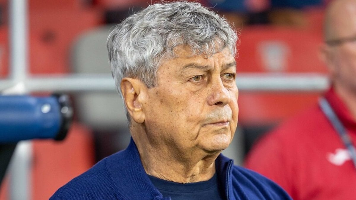 Beşiktaş – Antalyaspor maçında Mircea Lucescu unutulmadı