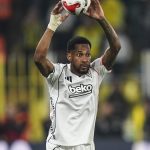 Beşiktaş’a Amir Murillo’dan kötü haber! Derbide ikinci yarıya çıkamadı