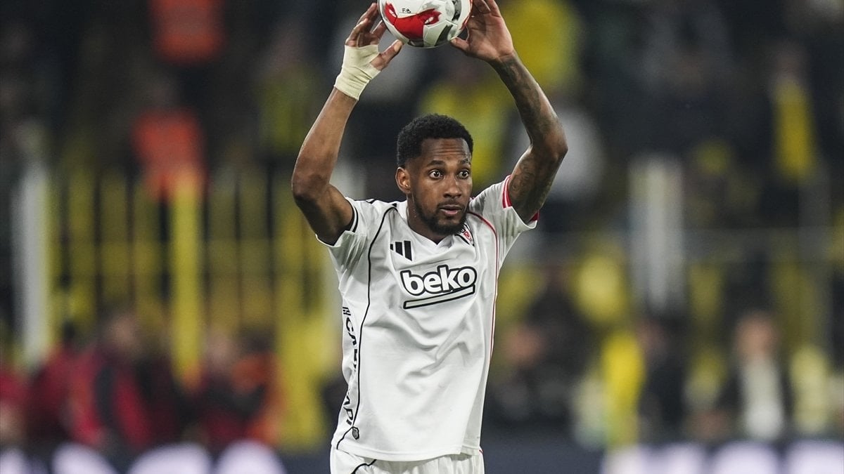 Beşiktaş’a Amir Murillo’dan kötü haber! Derbide ikinci yarıya çıkamadı