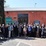 “Bir Tuval İki Nesil” resim sergisi Urladam’da ziyarete açıldı