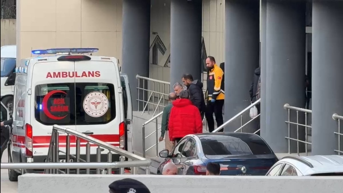 Bursa Belediyesi’ne operasyon: Gözaltına alınanlarda kabızlık baş gösterdi