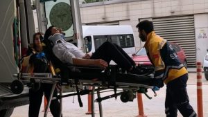 Bursa’da iş yerini basan saldırganlar 4 kişiyi sopalarla darbetti