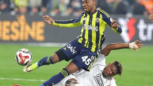 Derbide verilen penaltı IFAB kurallarına göre uygun bulundu