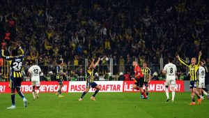 Fenerbahçe, ligde Beşiktaş’ı 2 maçta da devirdi