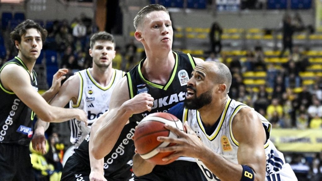 Fenerbahçe, Merkezefendi Belediyesi Basket’e şans tanımadı