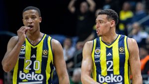 Fenerbahçe yönetiminden destek: Takımımıza güveniyoruz