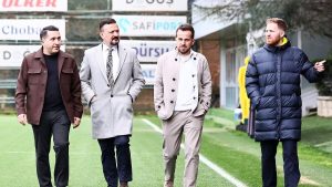 Fenerbahçe yönetiminden forvet transferi açıklaması!